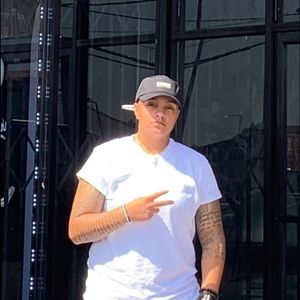 Meet your Posher, Damika